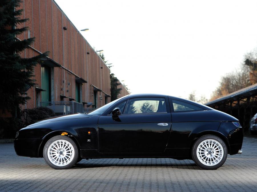 Lancia Hyena 1992 года  (фото 9 из 12)